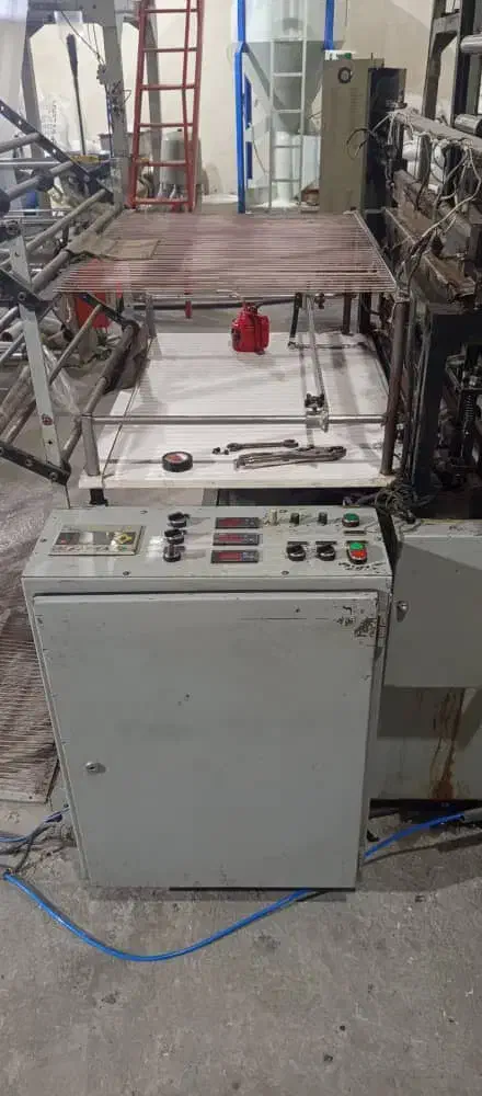 دستگاه دوخت و برش نایلون نایلکس|ماشین‌آلات صنعتی|باقرشهر, |دیوار