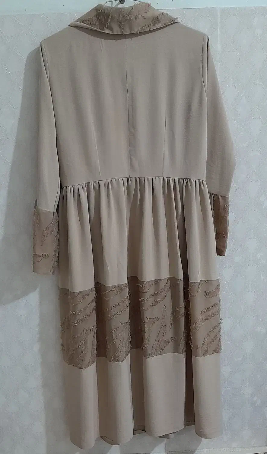 مانتو|لباس|قم, یزدان‌شهر|دیوار