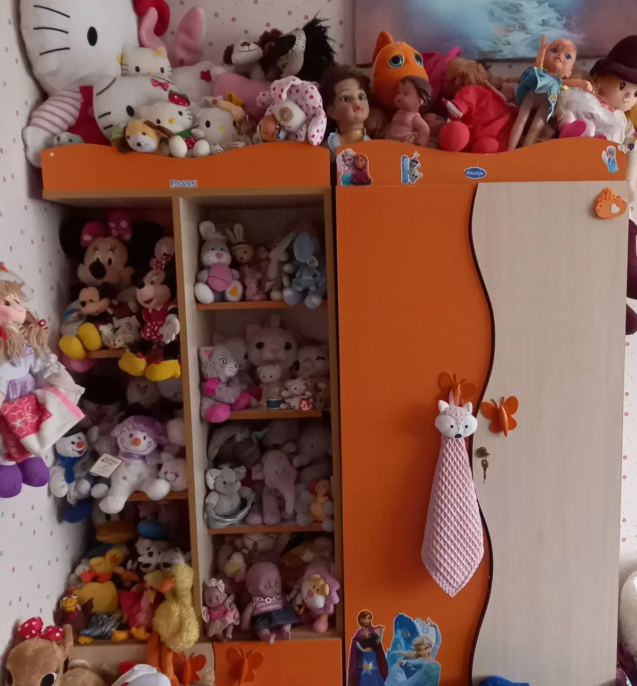 تخت و کمد|تخت و سرویس خواب|شیراز, زیباشهر|دیوار