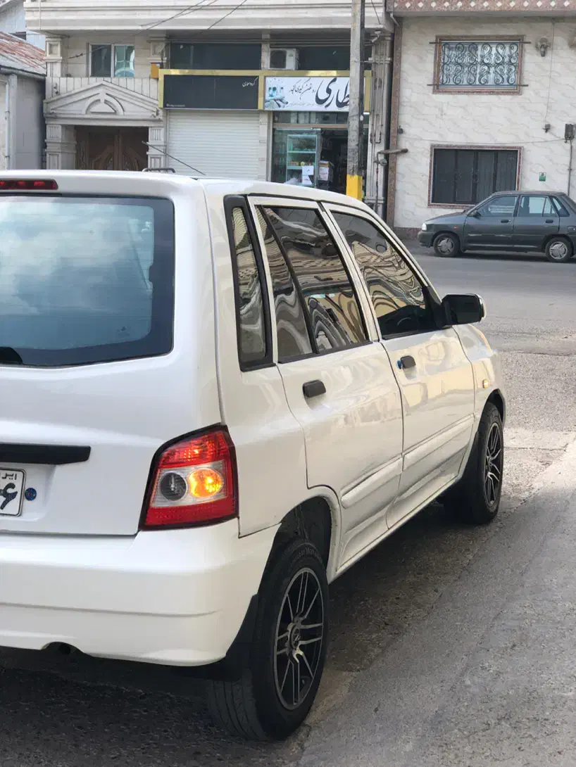 پراید ۱۱۱ se مدل ۹۳ بیرنگ‌ و بی ضربه کم کارکرد ۱۴۰|خودرو سواری و وانت|لنگرود, |دیوار