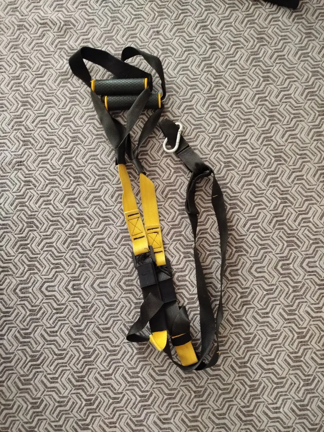 بند trx|تجهیزات ورزشی|صدرا-فارس, فاز ۱|دیوار