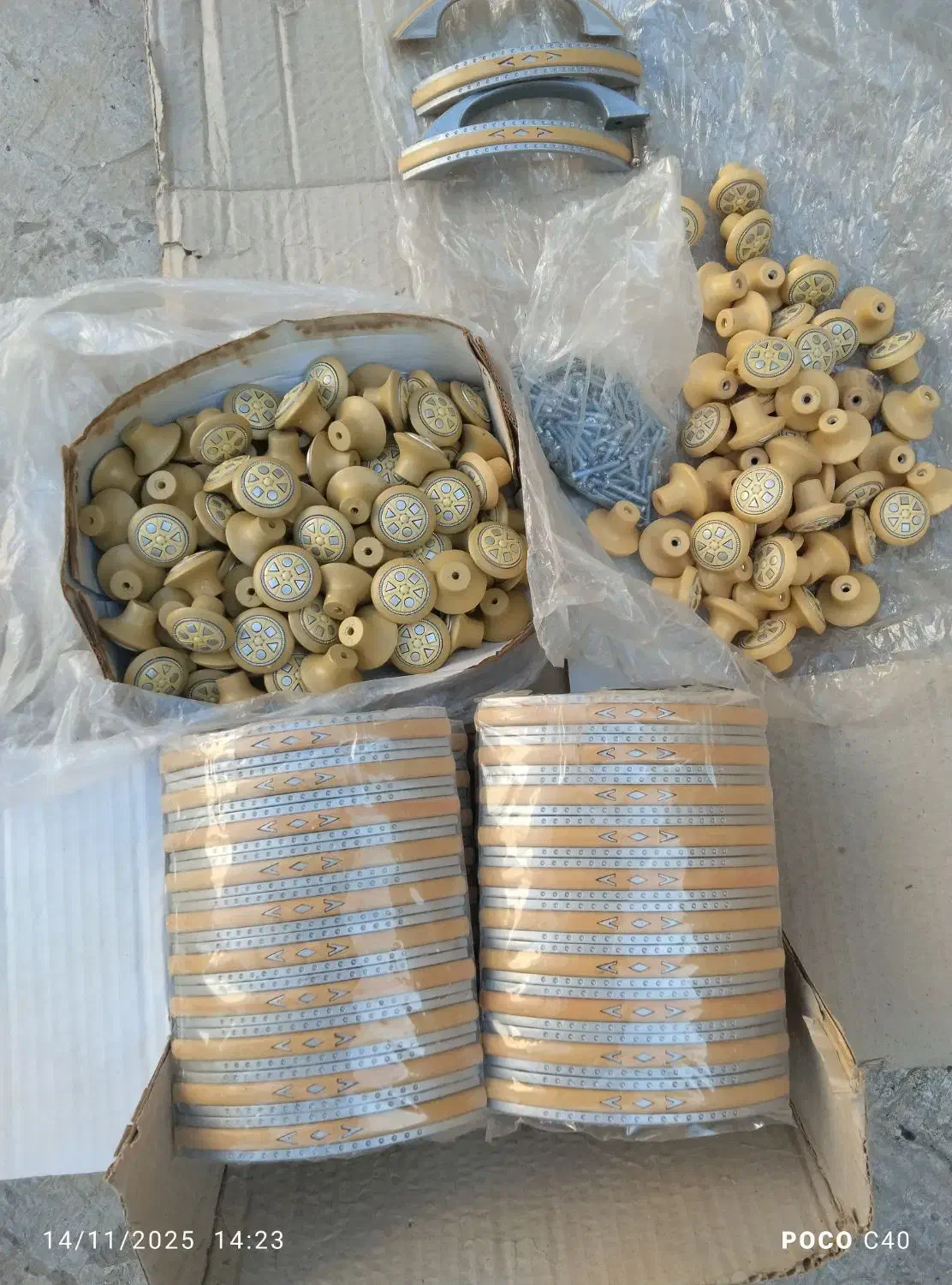 دستگیره درب کابینت دوپیچ وتک پیچ|مصالح و تجهیزات ساختمان|رباط‌کریم, شترخوار|دیوار