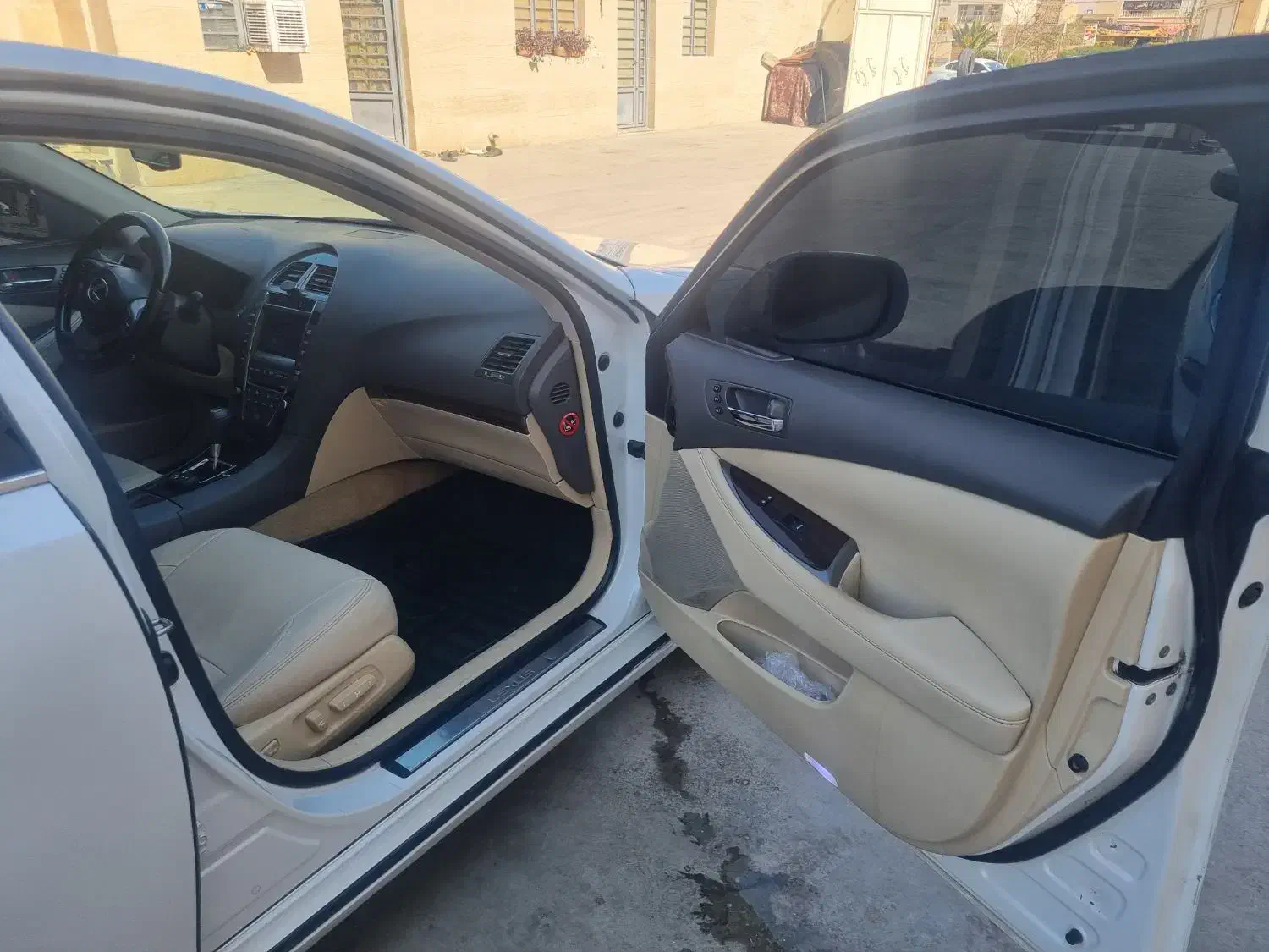 لکسوس es350 مدل 2010|خودرو سواری و وانت|شیراز, محمدیه|دیوار