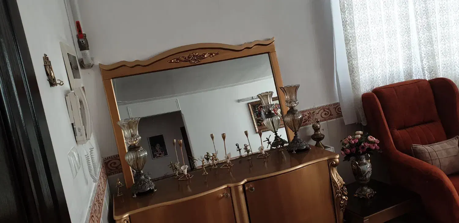 آیینه کنسول|بوفه، ویترین، کنسول|زنجان, |دیوار