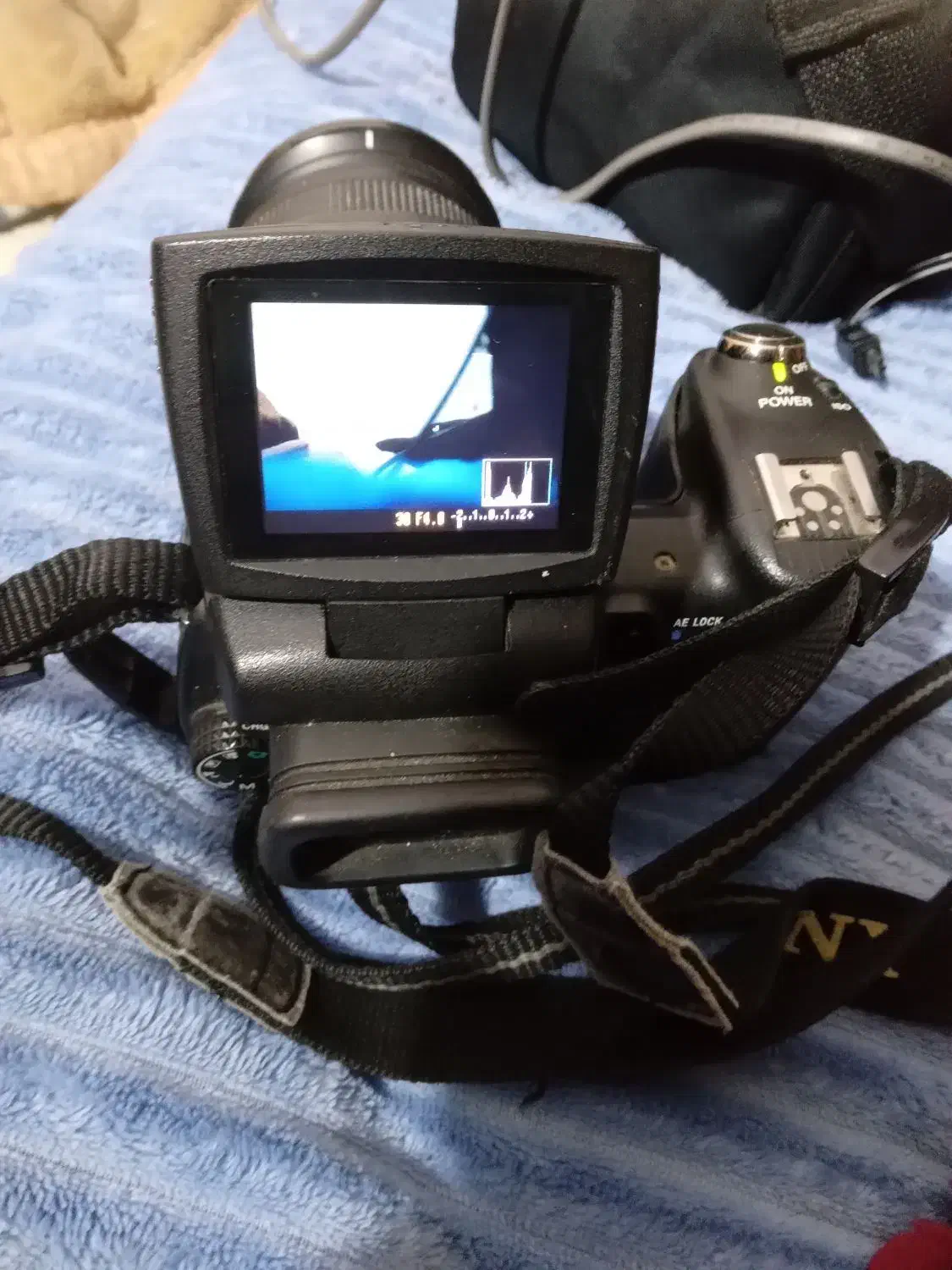 دوربین عکاسی فلاش و ...|دوربین عکاسی و فیلم‌برداری|قم, آلوچو|دیوار