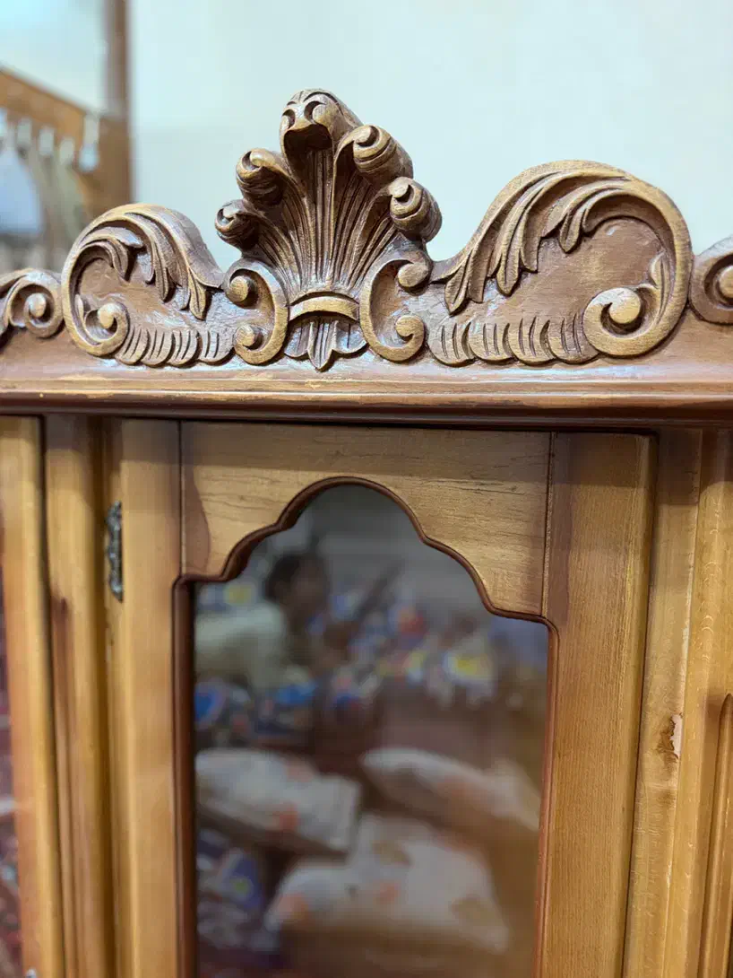 بوفه چوب گردو|بوفه، ویترین، کنسول|گلپایگان, |دیوار