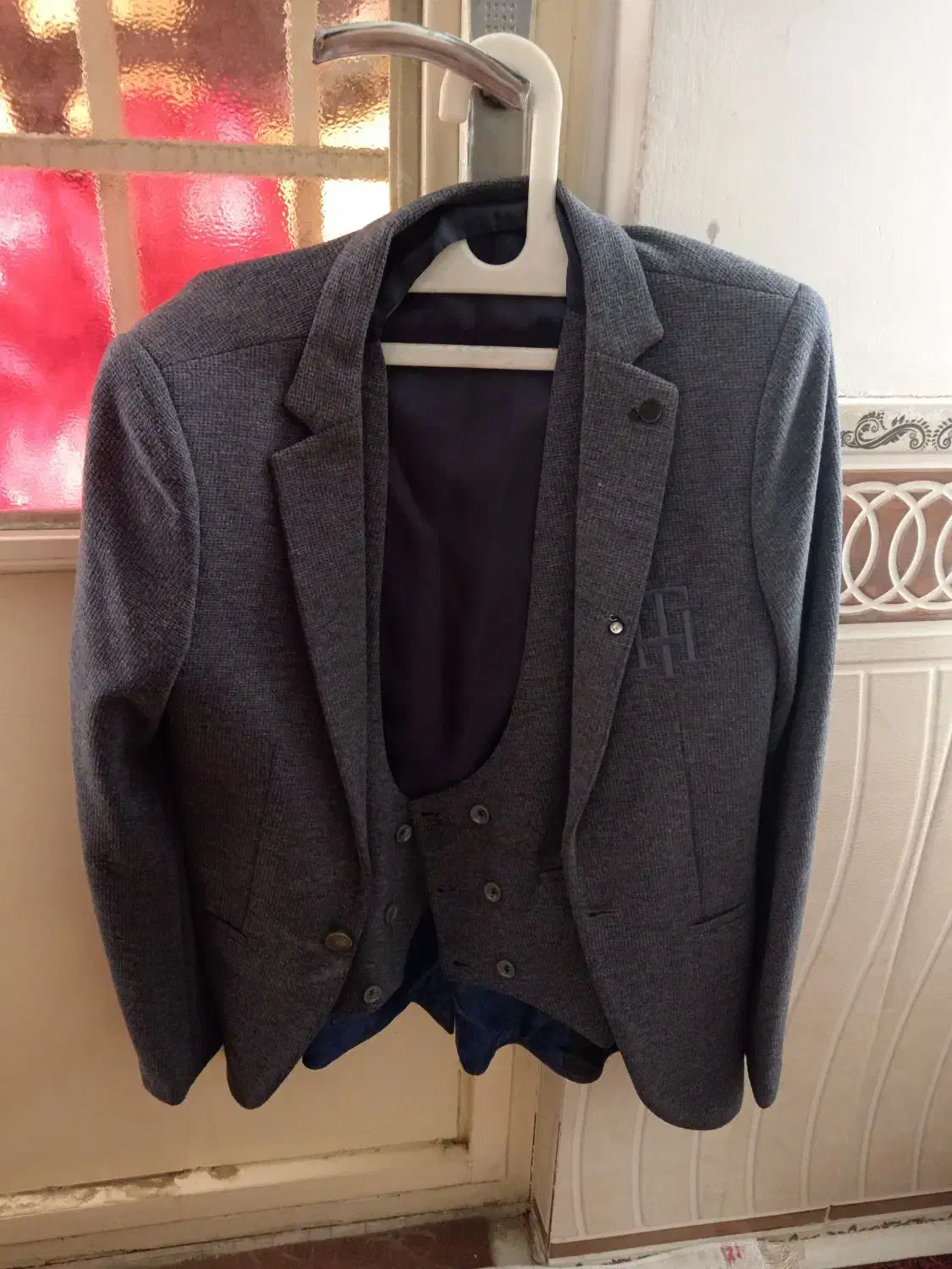 کت و ژیله|لباس|مشهد, طبرسی شمالی|دیوار