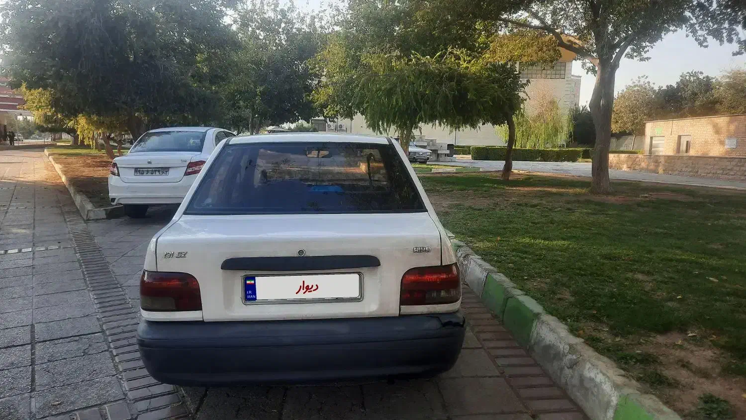پراید ۸۶ سفید|خودرو سواری و وانت|شیراز, زند|دیوار