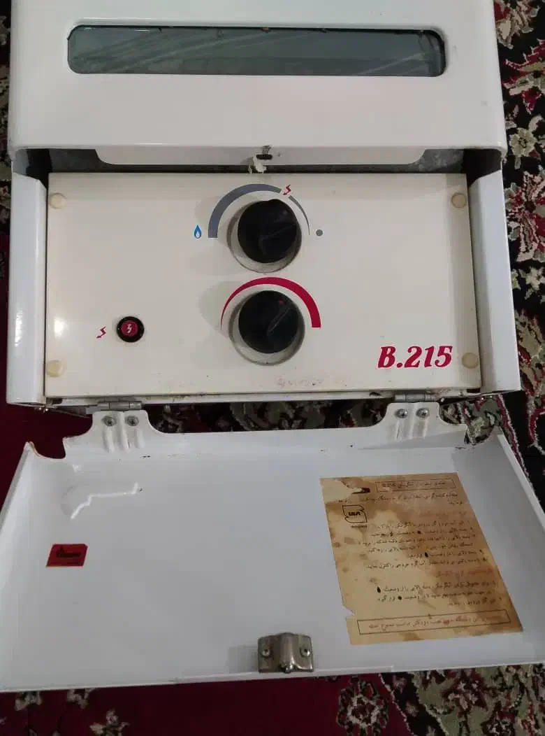 ابگرمکن دیواری بوتان درحد نو|آبگرمکن، پکیج، شوفاژ|شیراز, شهرک قمشه|دیوار