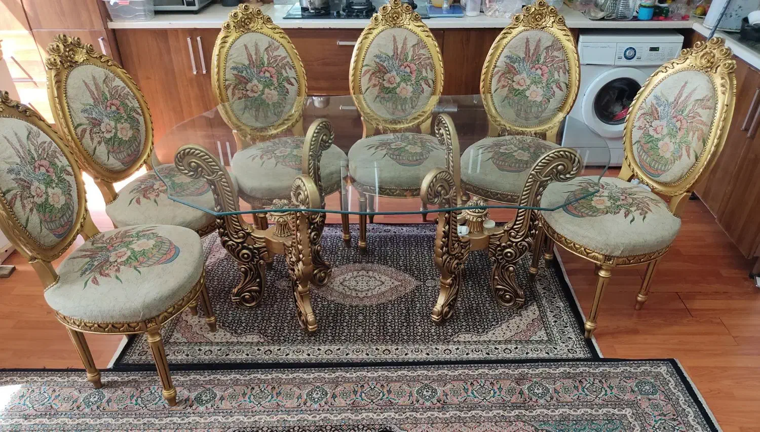 بدون صندلی|میز و صندلی غذاخوری|خوی, |دیوار