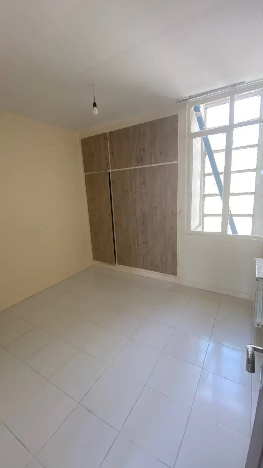 ۸۵ متر والفجرافسریه/ویلایی/بازسازی کامل