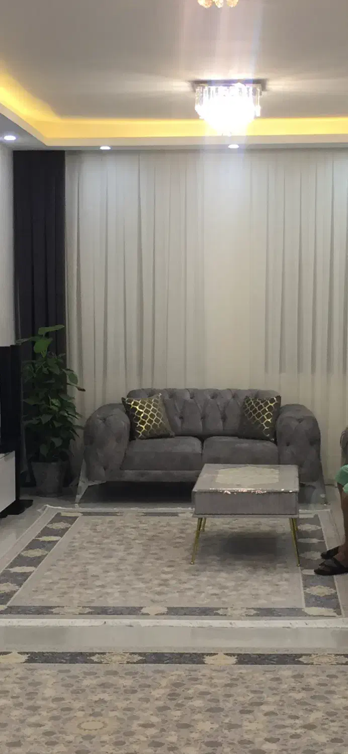 مبل هفت نفره و جلو مبلی کامل|مبلمان خانگی و میز عسلی|قدس, شهرقدس|دیوار