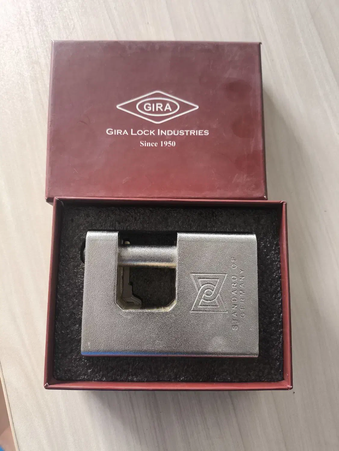 قفل کتابی|ابزارآلات|مشهد, چهارچشمه|دیوار