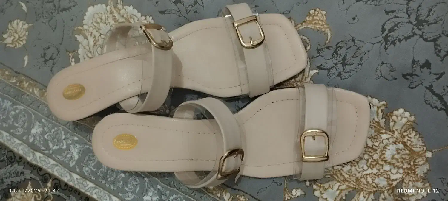 صندل یراق دارتلقی سایز40نو قیمت400هزار تومان|کیف، کفش، کمربند|سقز, |دیوار