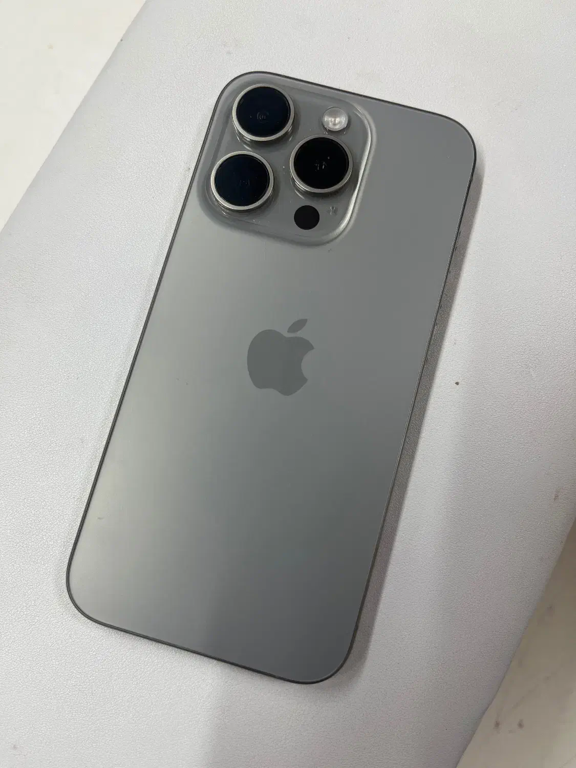 آیفون ۱۵ پرو نات رجیستر|موبایل|رشت, بلوار گیلان|دیوار