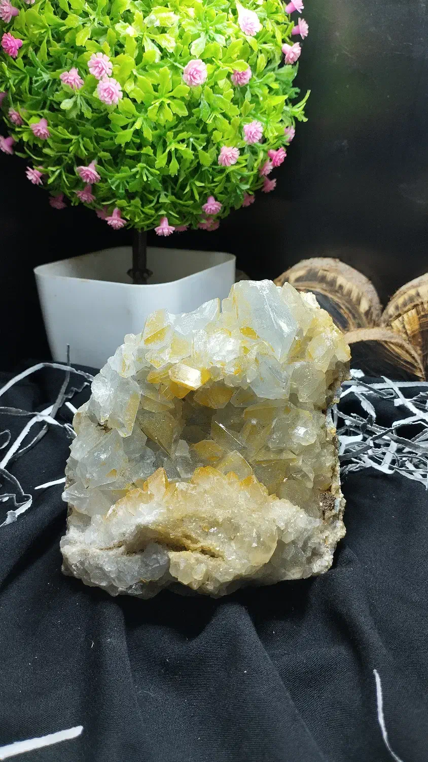 بلور دکوری سنگ های سلستین|صنایع دستی و سایر لوازم تزئینی|خور (اصفهان), |دیوار