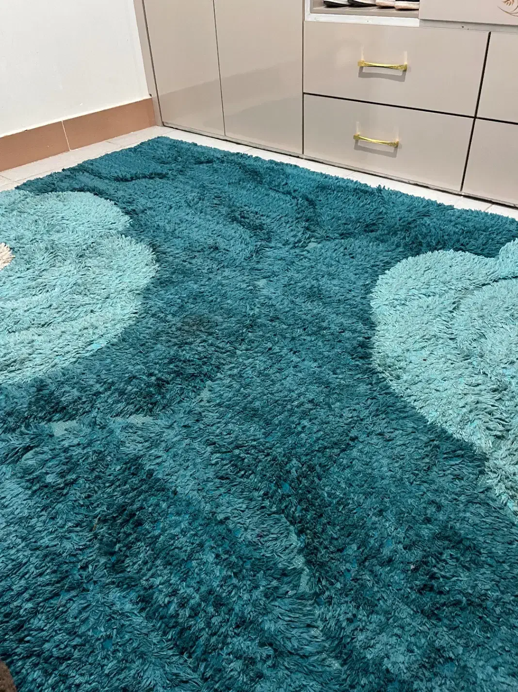 چند عدد فرش زیبا و نو|فرش|خرمآباد, |دیوار