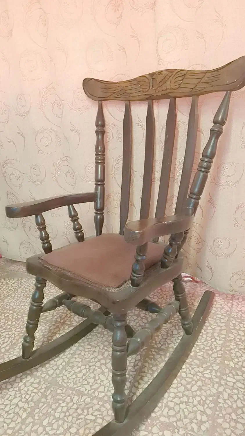 صندلی راک بزرگ|صندلی و نیمکت|قم, چهل درخت|دیوار