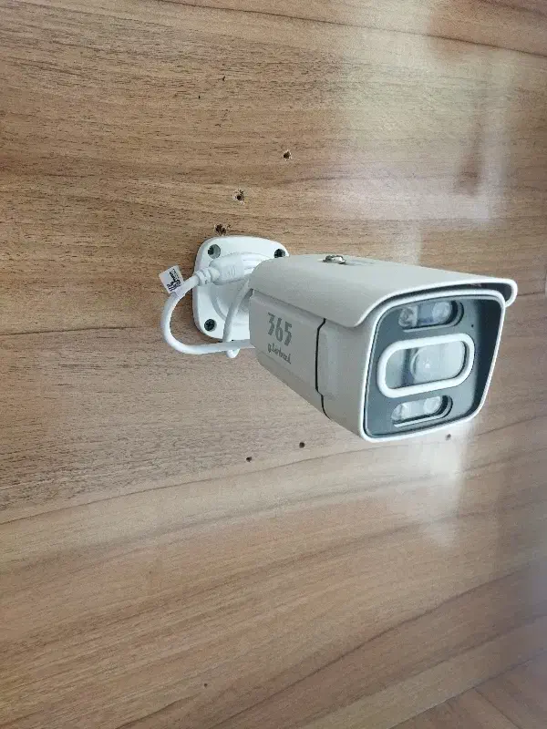 نصب دوربین مداربسته با اقساط بلند مدت|دوربین مداربسته|کرمان, |دیوار