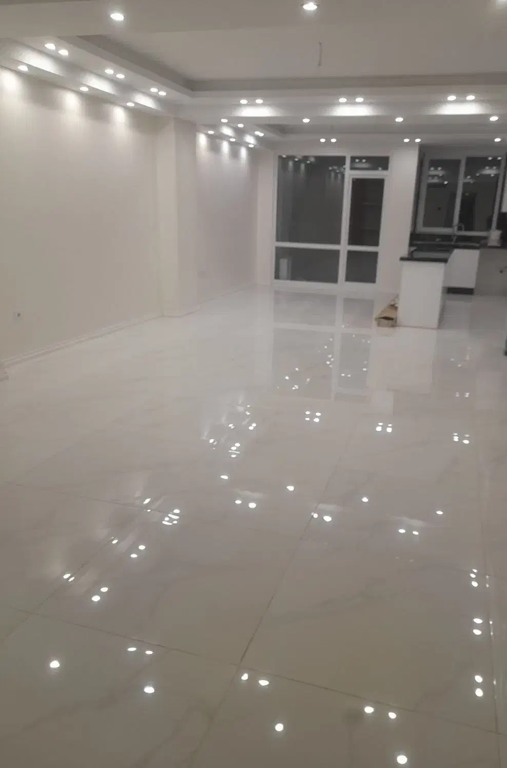 خدمات نظافت منزل و نماشویی ساختمان|خدمات نظافت|تهران, صادقیه|دیوار