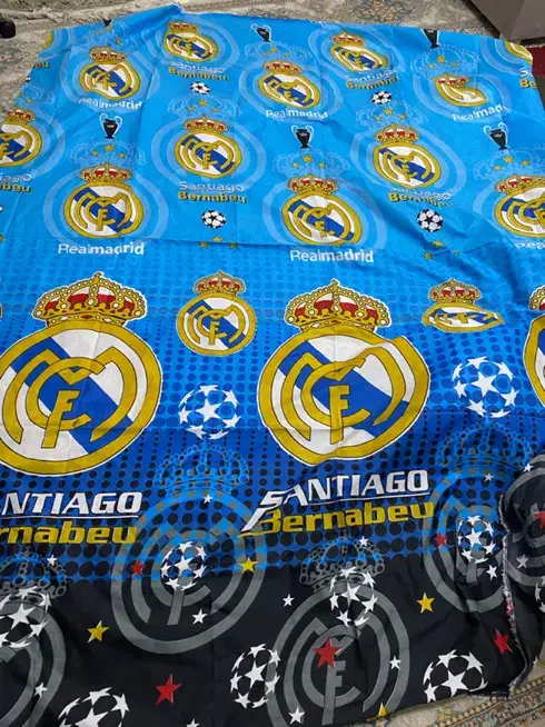 تعدادی تکه پارچه مناسب خیاطی|لوازم خیاطی و بافتنی|کیش, |دیوار