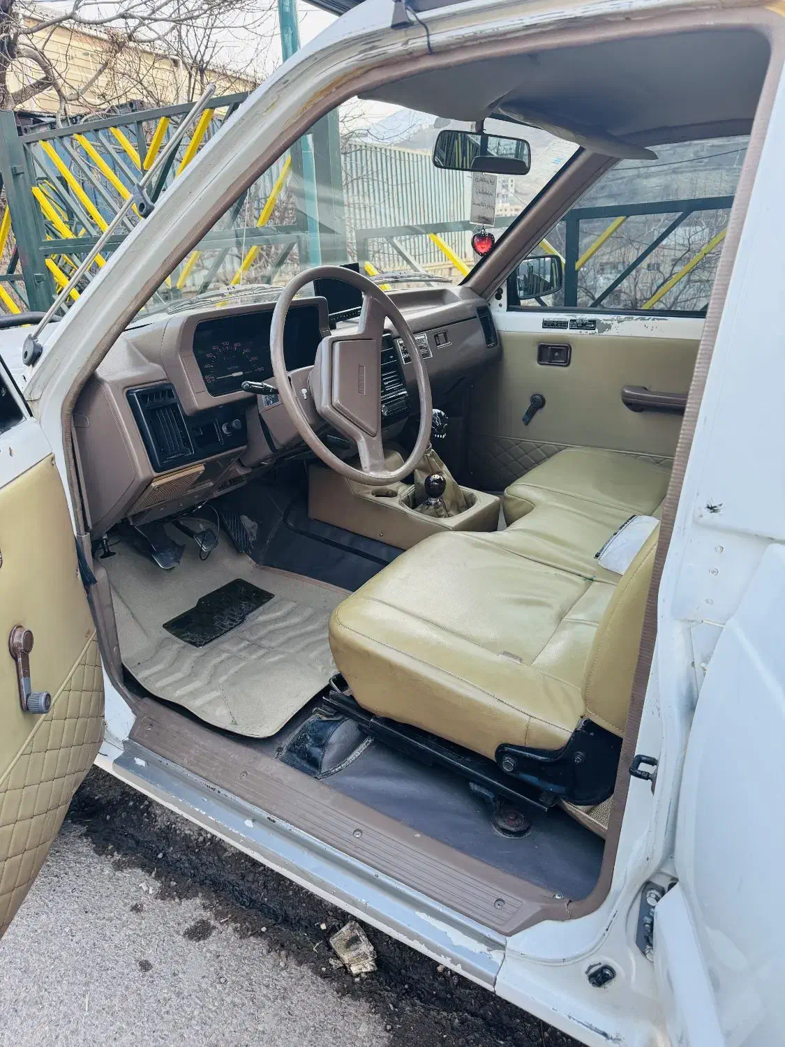 فروش مزدا وانت مدل 2600 دوکابین|خودرو سواری و وانت|پاوه, |دیوار