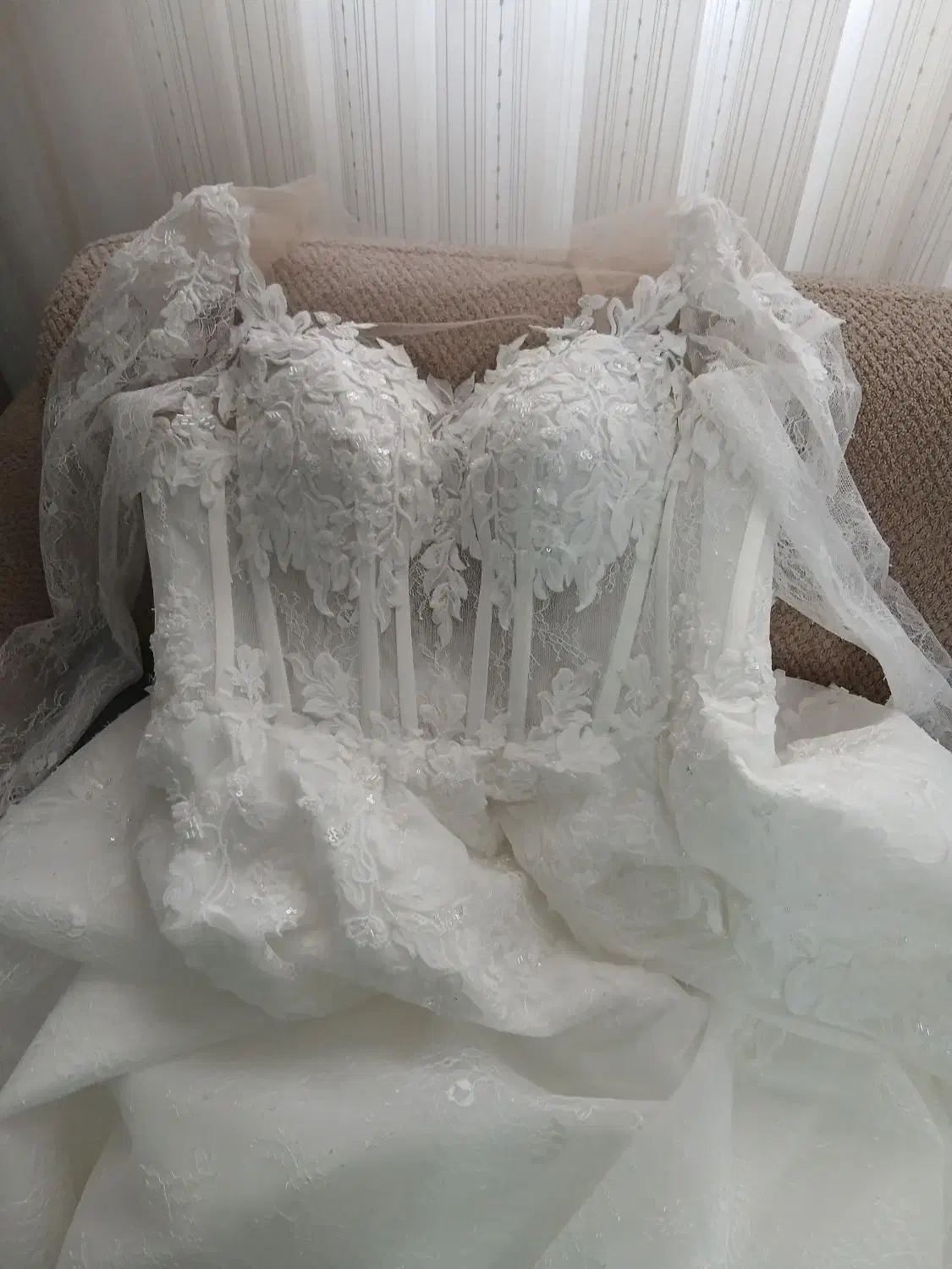 لباس عروس دست دوم|لباس|پردیس, فاز ۸|دیوار