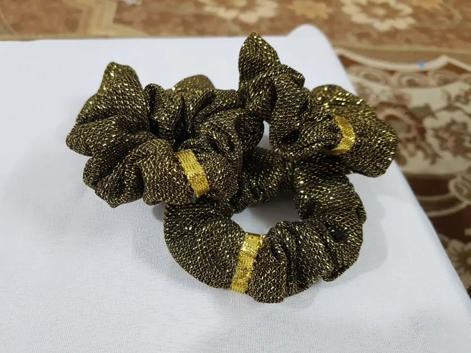 درست کردن انواع کاردستی وتاج ودسته گل عروس|صنایع دستی و سایر لوازم تزئینی|سوسنگرد, |دیوار