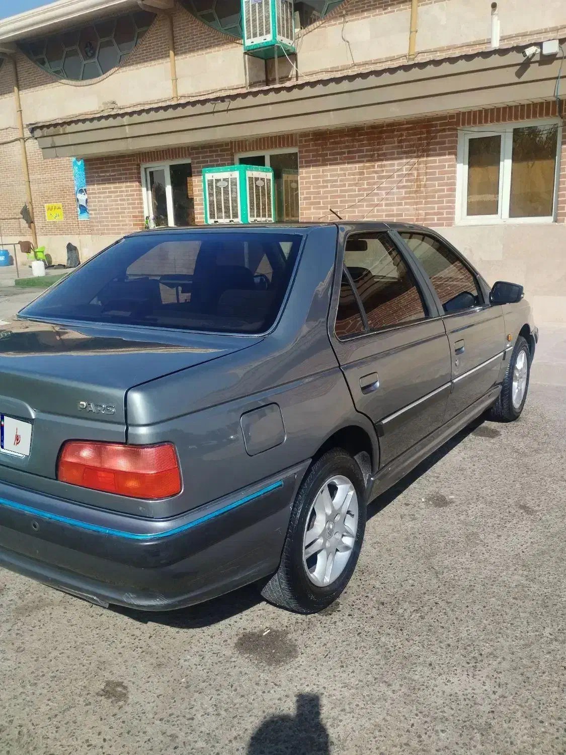 پارس تیو فایو بدون رنگ|خودرو سواری و وانت|اندیشه, اندیشه فاز ۳|دیوار