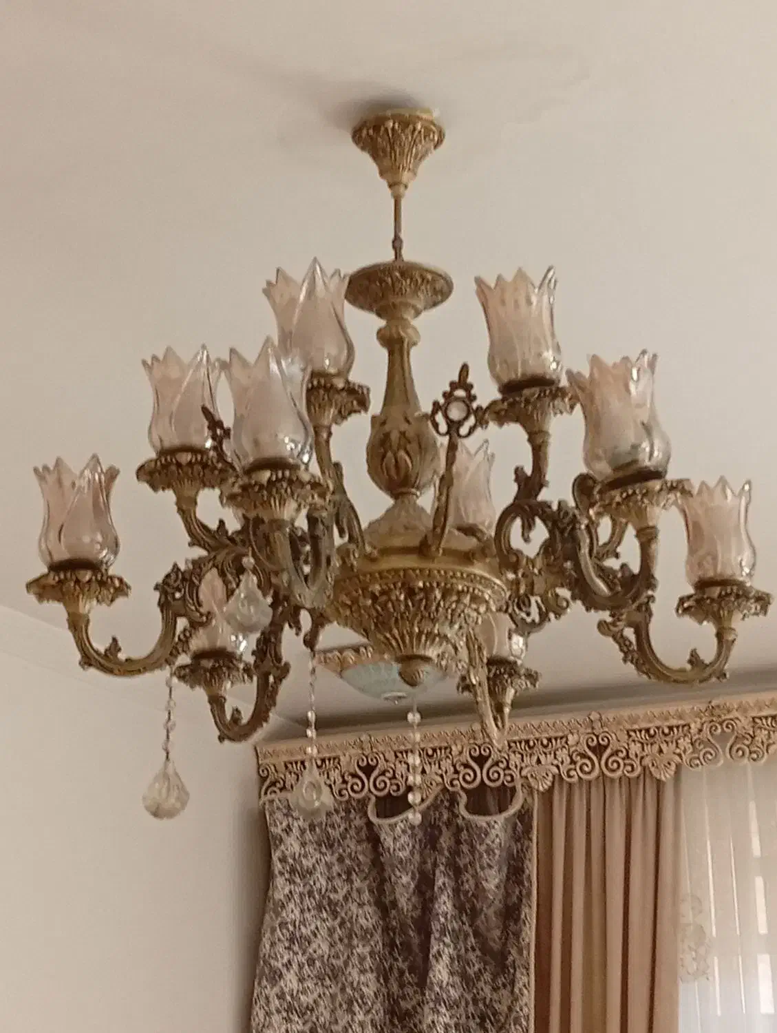 یک جفت لوستر برنز کارنکرده|لوستر و چراغ آویز|یزد, |دیوار