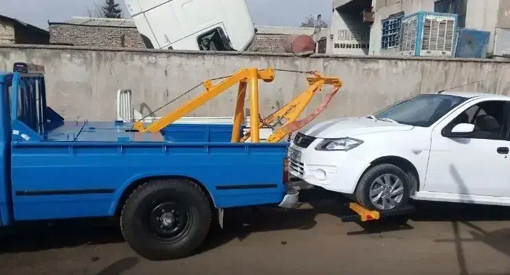 امداد خودرو و یدک کش شبانه روزی با قیمت مناسب .|خدمات حمل و نقل|سلماس, |دیوار