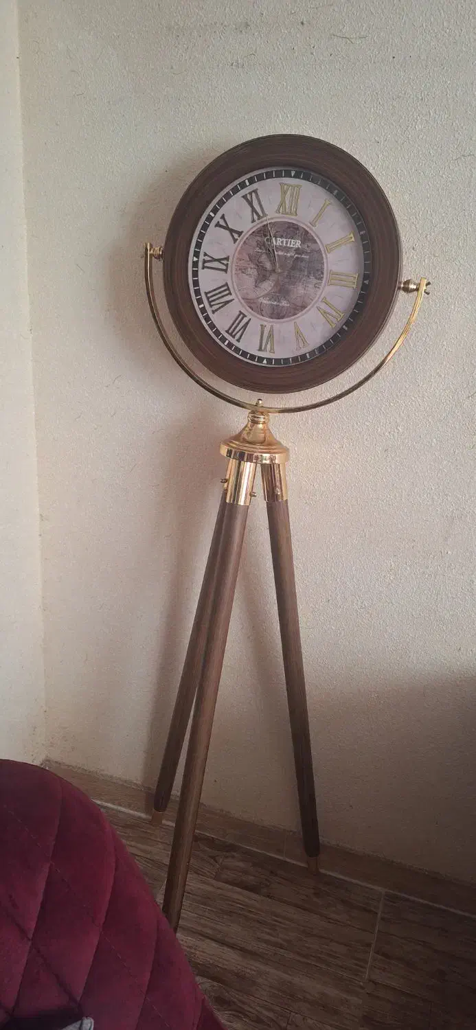 ساعت ایستاده در حد نو|ساعت دیواری و تزئینی|کوچصفهان, |دیوار