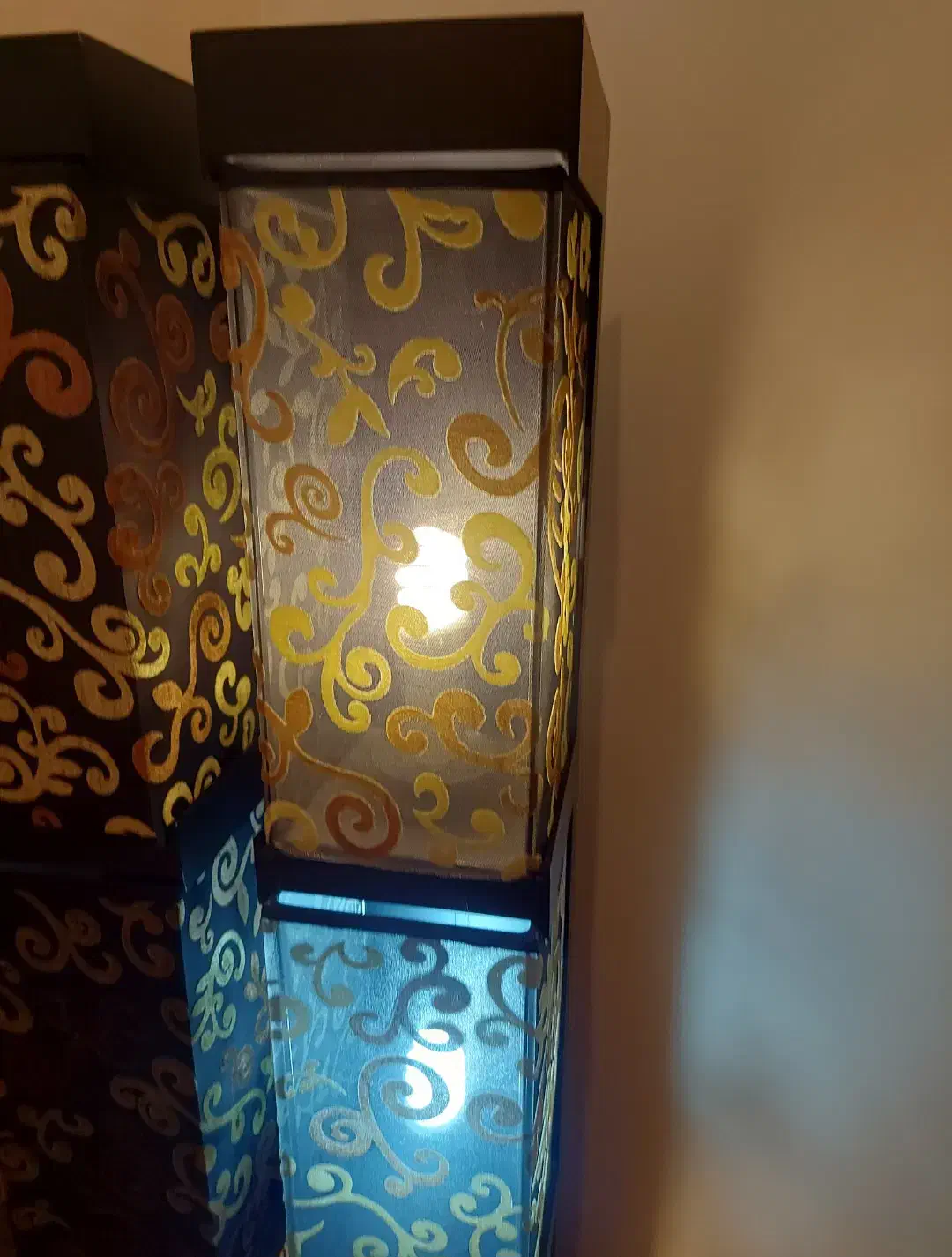 آباژور کنار سالنی|چراغ خواب و آباژور|ری, ظهیرآباد|دیوار