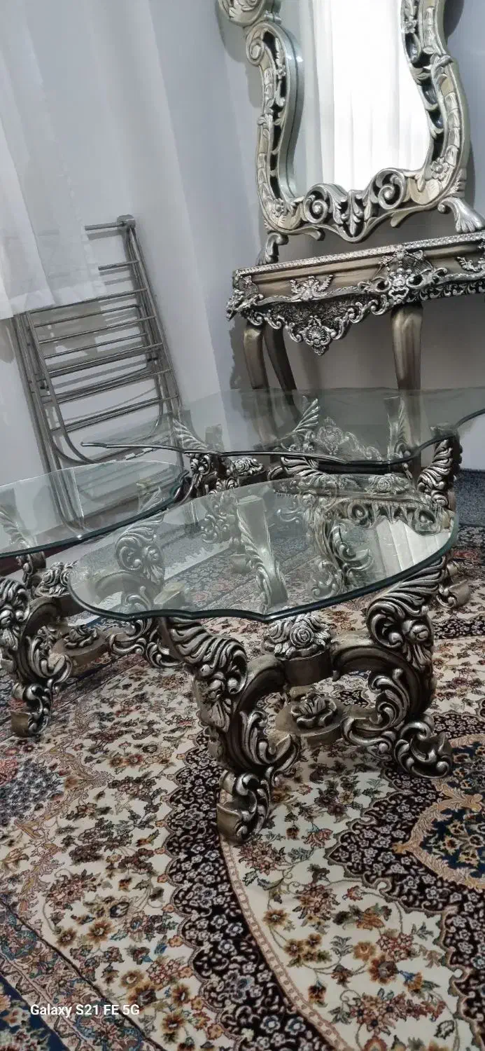 اینه وکنسول جلو مبلی ودوعدد میز عسلی|بوفه، ویترین، کنسول|چهاردانگه (تهران), |دیوار