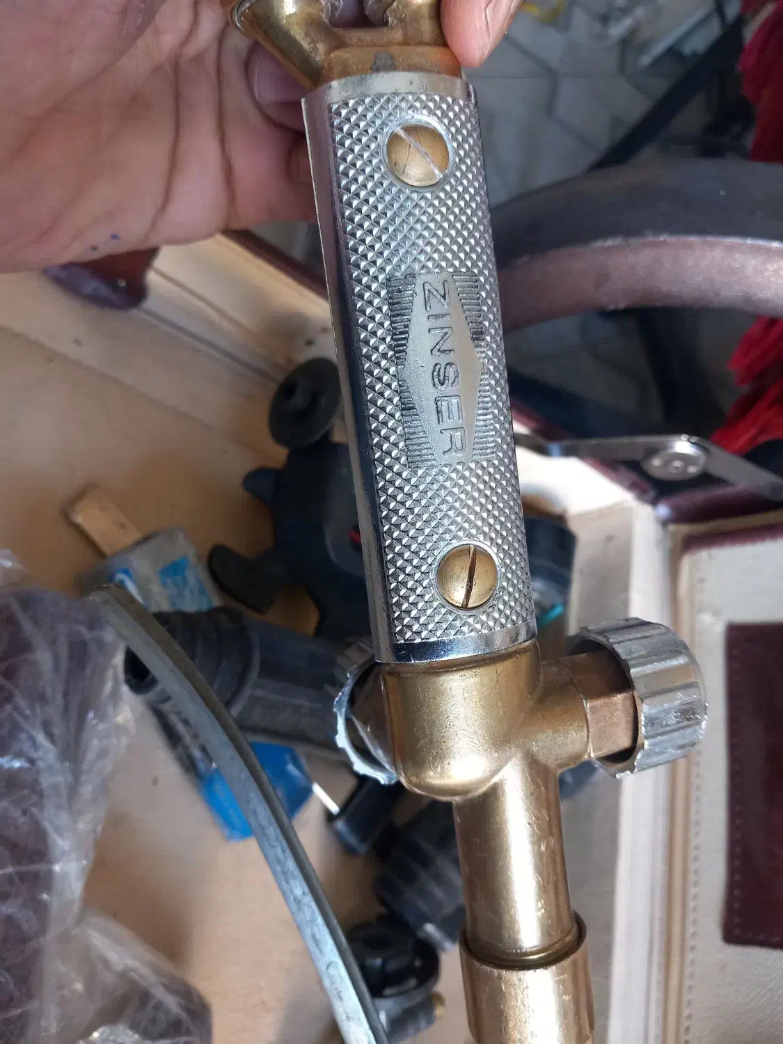 ابزار هوا برش|ابزارآلات|سمنان, |دیوار