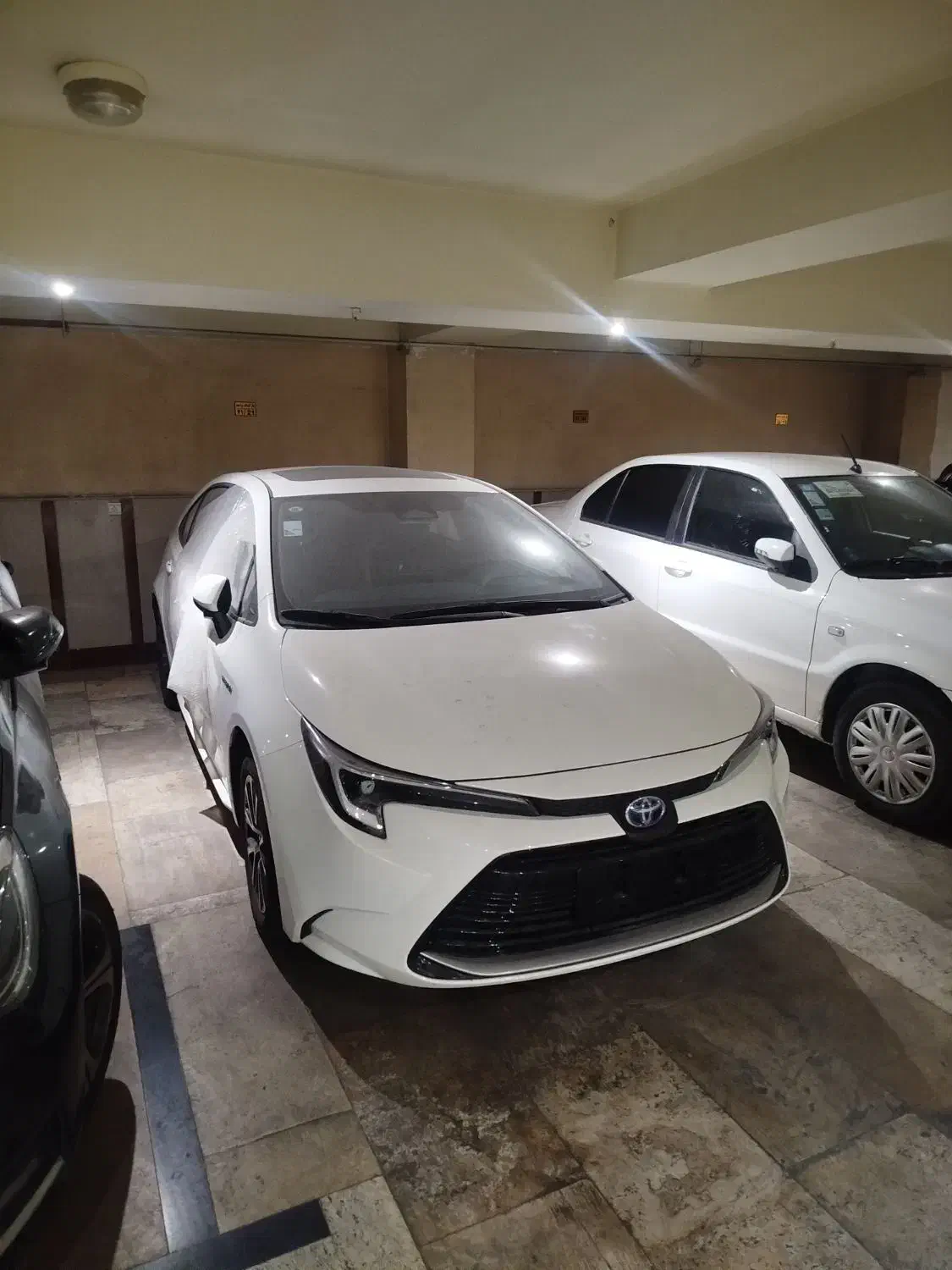 لوین ۱۸۰۰ هیبرید|خودرو سواری و وانت|تهران, درکه|دیوار