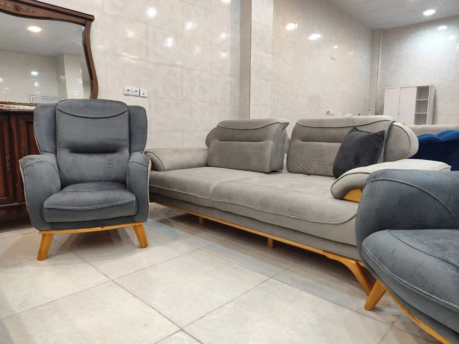 مبل راحتی|مبلمان خانگی و میز عسلی|بردسیر, |دیوار