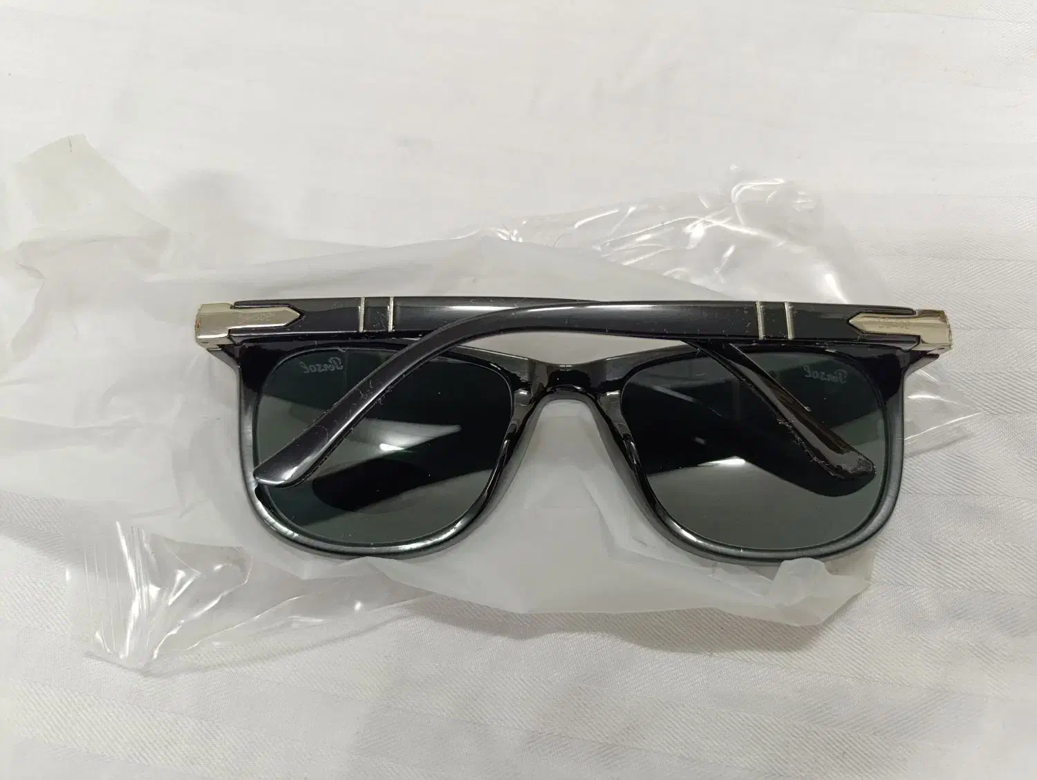 عینک آفتابی برند پرسول ایتالیا شیشه سنگ|زیورآلات و اکسسوری|اوز, |دیوار