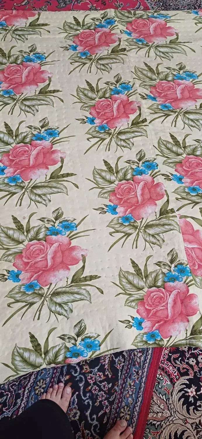 لحاف جاجیم|رختخواب، بالش، پتو|مسجد سلیمان, |دیوار