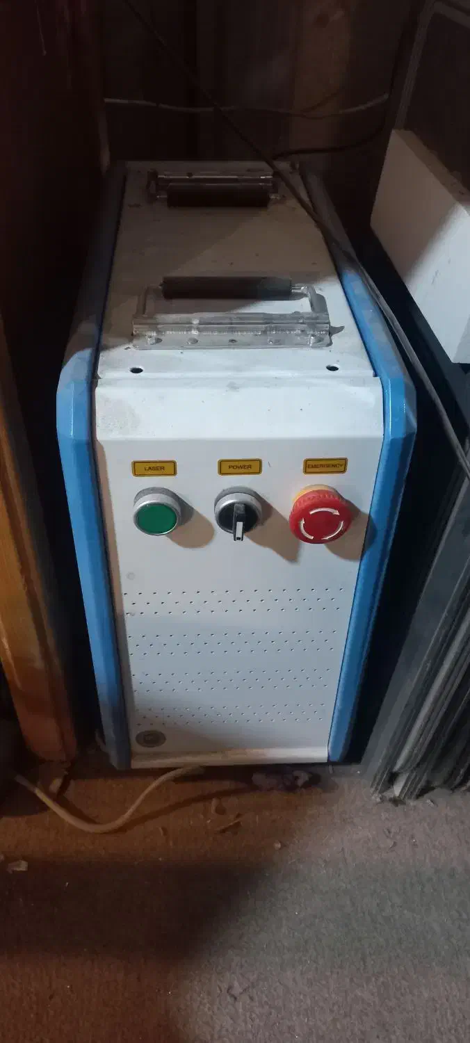 خدمات فایبر مارکینگ و لیزر برش cnc آینه|خدمات پیشه و مهارت|لالجین, |دیوار