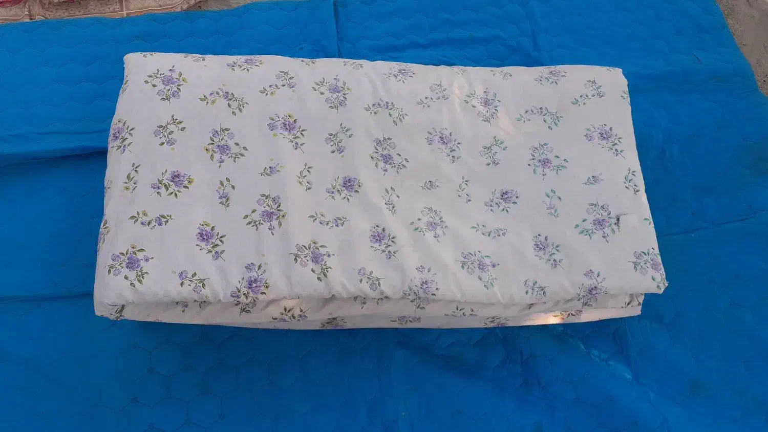 لحاف  پشمی|رختخواب، بالش، پتو|بجنورد, |دیوار