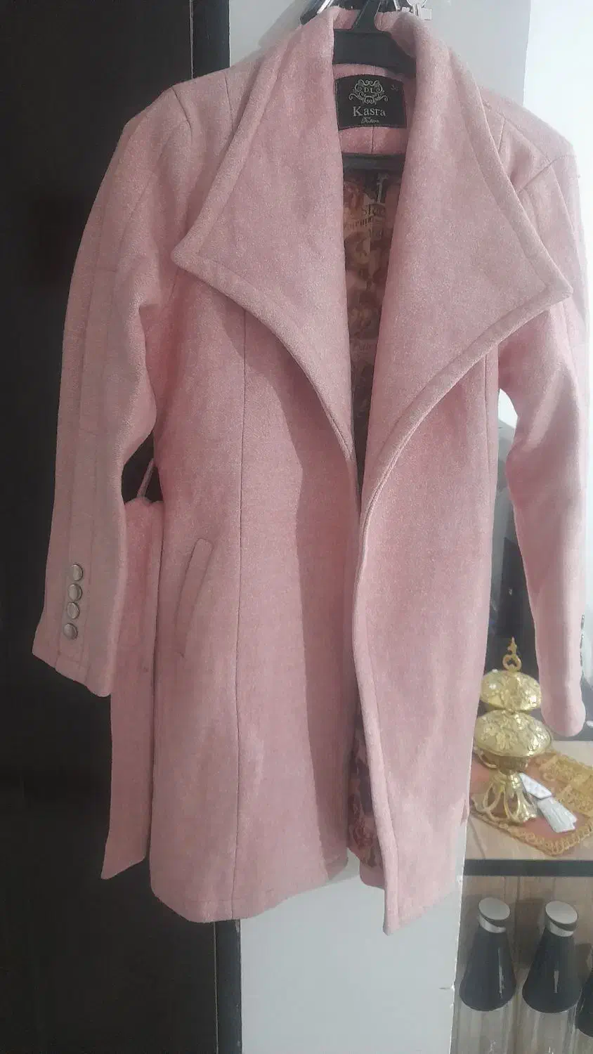 پالتو|لباس|ماکو, |دیوار