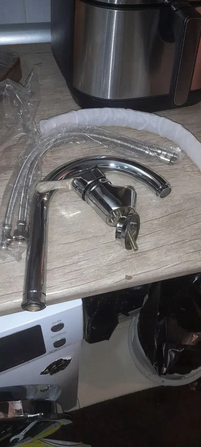 لوله کش|خدمات پیشه و مهارت|شاهینشهر, فردوسی|دیوار