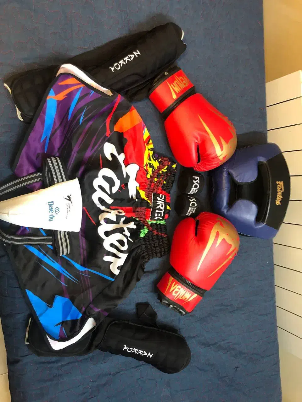 لوازم رزمی کیک بوکسینگ موی تای|تجهیزات ورزشی|دماوند, گیلاوند|دیوار