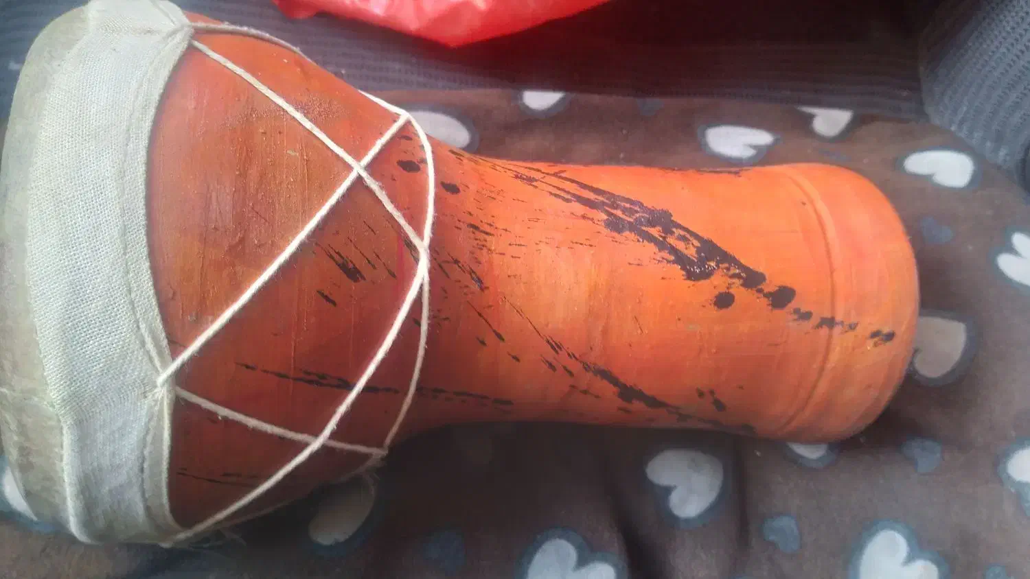 تمپو|درام و پرکاشن|نسیم‌شهر, |دیوار