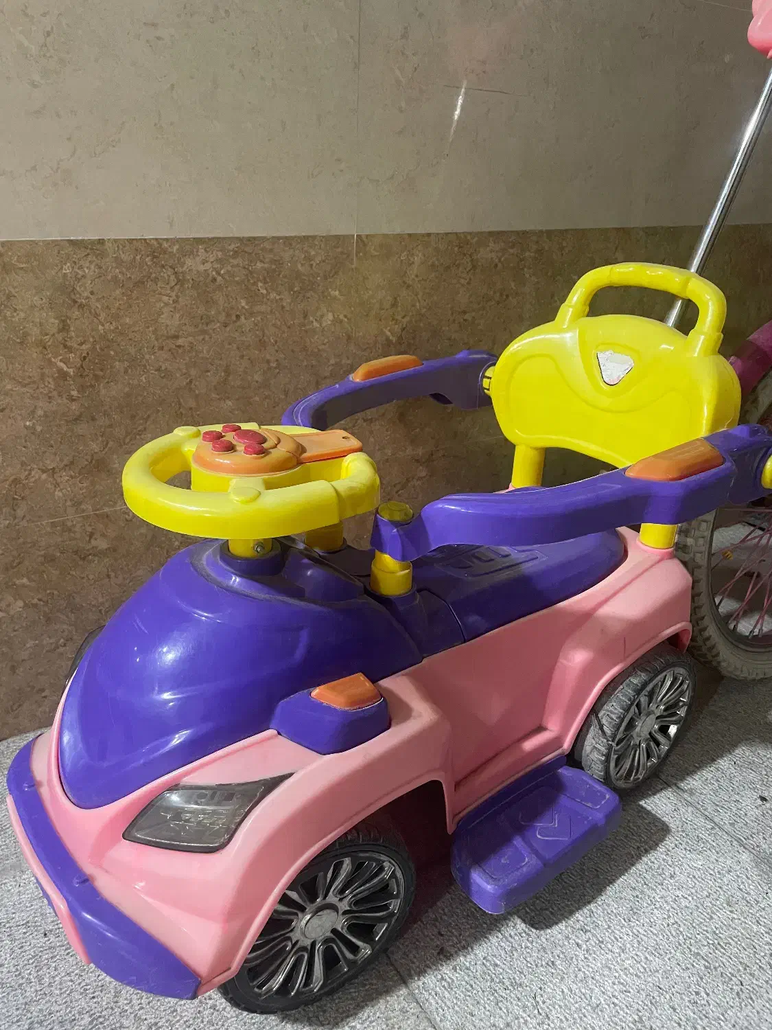 چرخ بچگانه|کالسکه و لوازم جانبی|تبریز, |دیوار