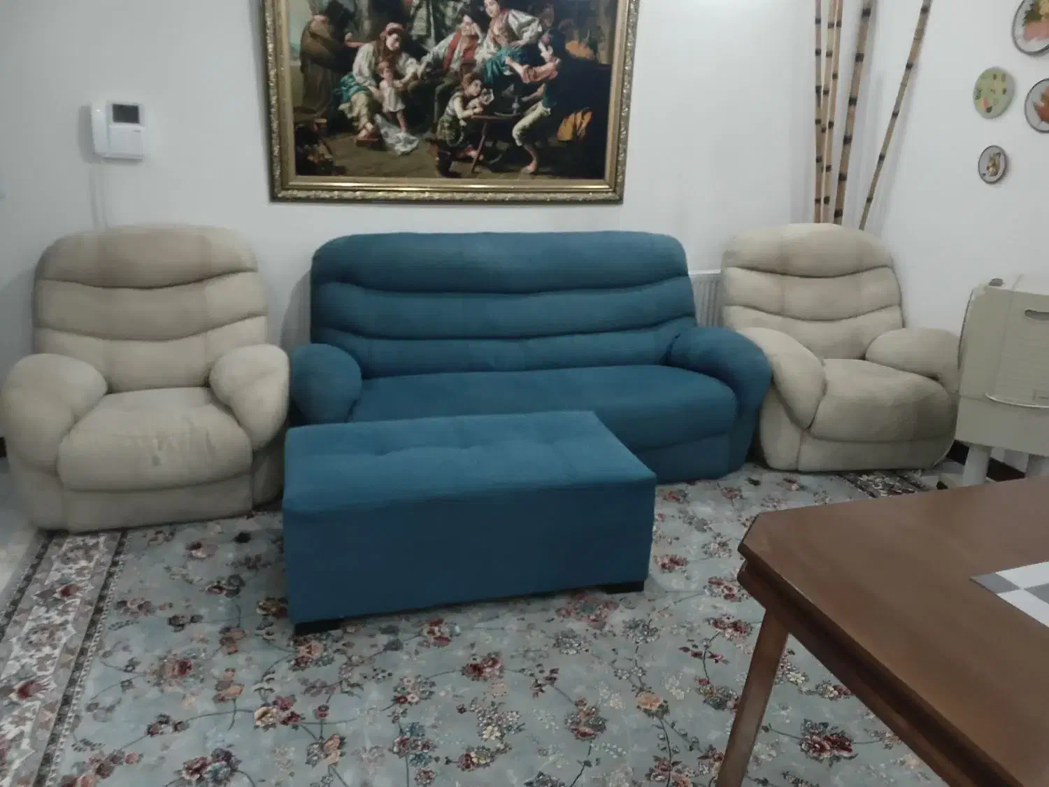 مبلمان راحتی ۵ نفره همراه پاف|مبلمان خانگی و میز عسلی|پردیس, فاز ۵|دیوار