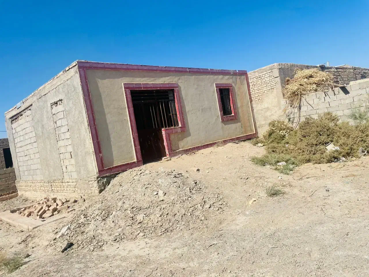 خانه کلنگی|فروش زمین و ملک کلنگی|زهک, |دیوار