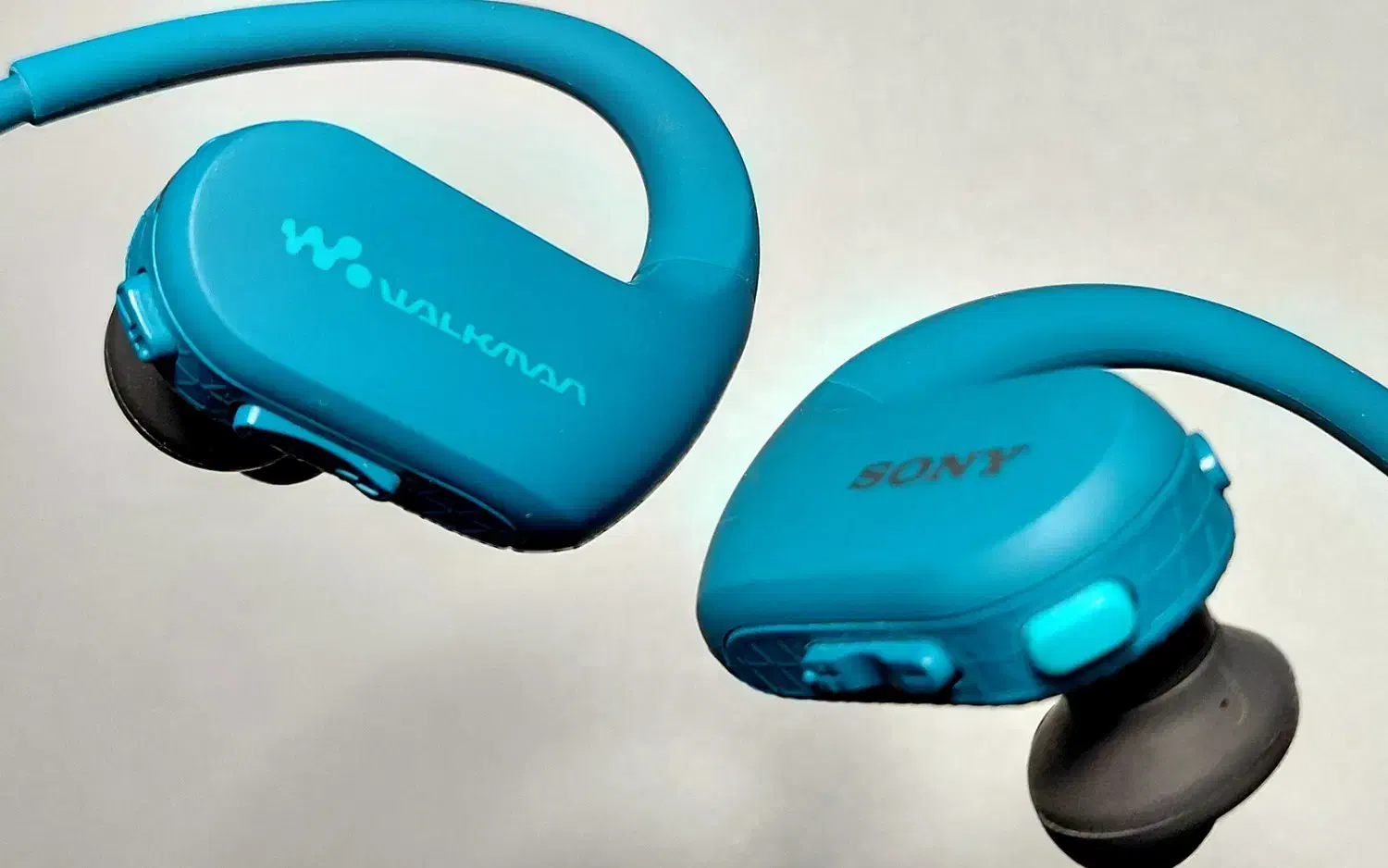 پخش کننده موزیک ورزشی سونی - واکمن اصلی|پخش‌کننده همراه|تهران, عباس‌آباد|دیوار