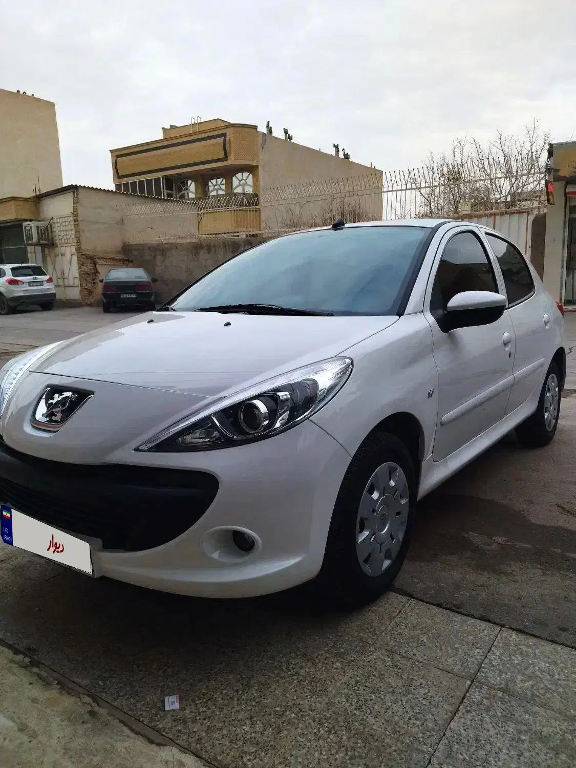 207مدل 402|خودرو سواری و وانت|شاهین‌شهر, گرگاب|دیوار